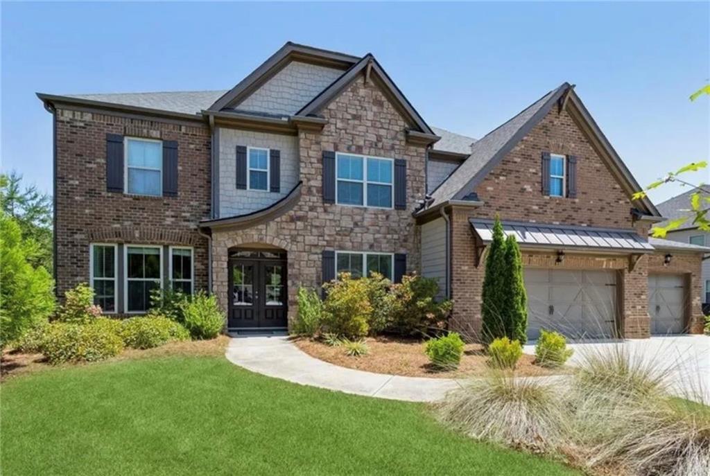 826 Omaha Pl., Kennesaw, GA 30152