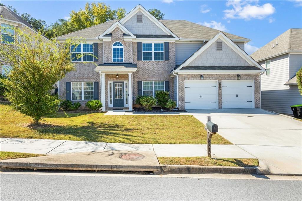 3819 Village Crossing Ln., Ellenwood, GA 30294