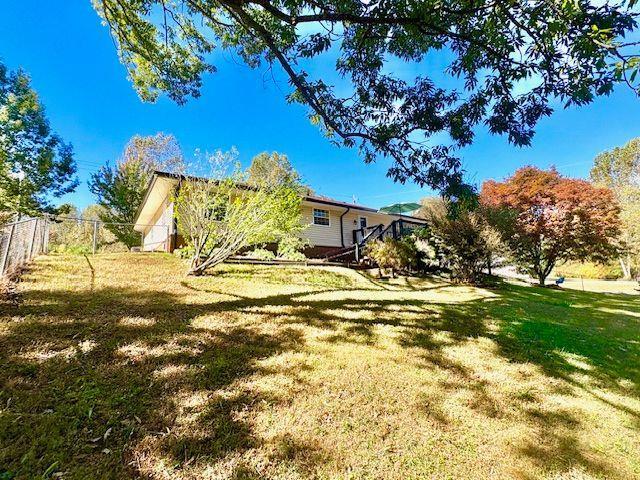 5255 Lawson Robinson Rd., Gainesville, GA 30506