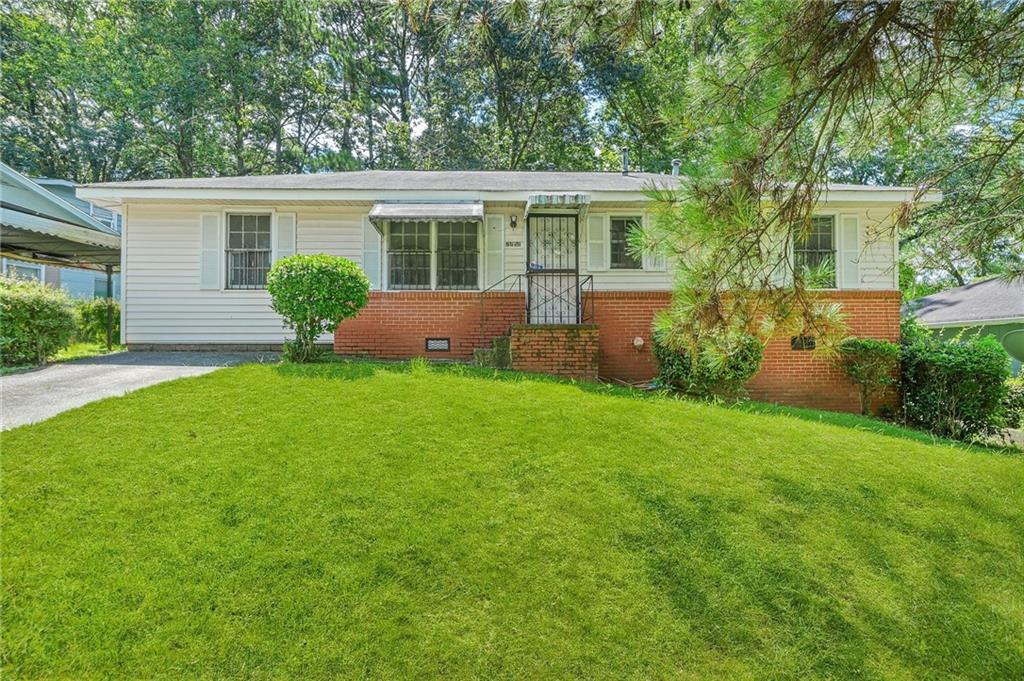 2752 Marco Dr., Atlanta, GA 30318