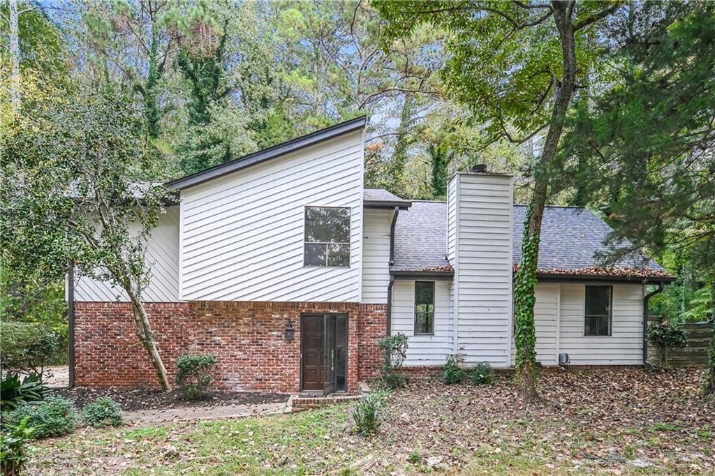 600 Ponderosa Ct., Fayetteville, GA 30214