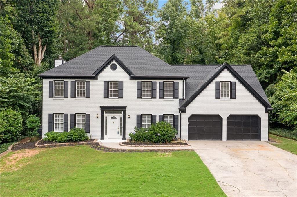 4220 NE Singing Post Ln., Roswell, GA 30075