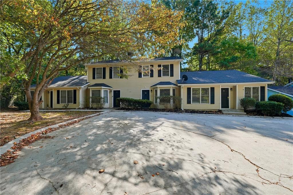 1230 Oakplace Dr., Marietta, GA 30008