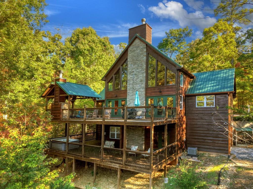 113 Deer Hunter Tr., Blue Ridge, GA 30513