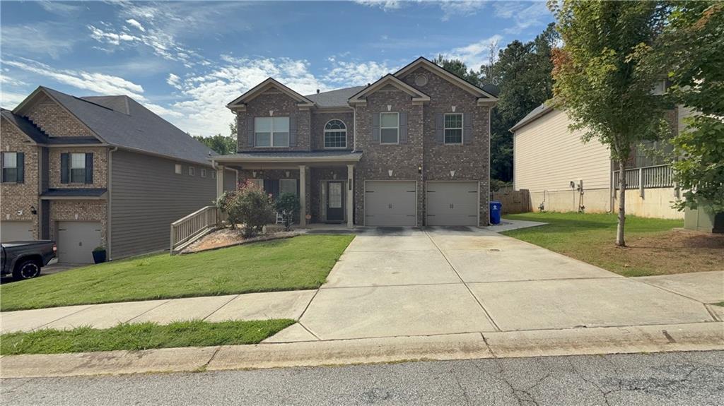 2177 Dodson Woods Dr., Fairburn, GA 30213