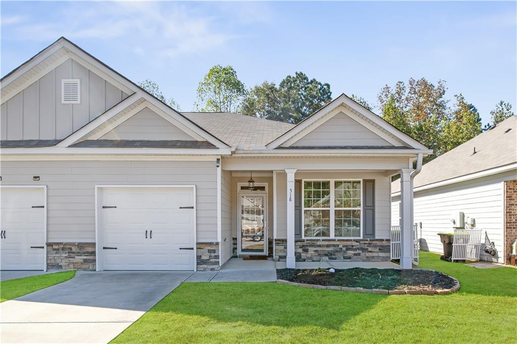 518 Vandenburg Dr., Villa Rica, GA 30180