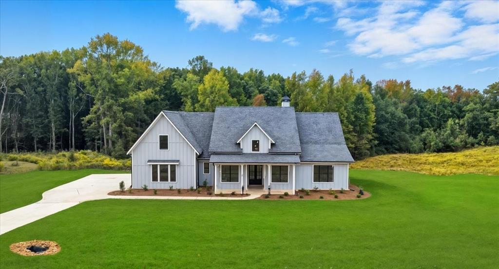 97 Old Town Road, Dacula, GA 30019