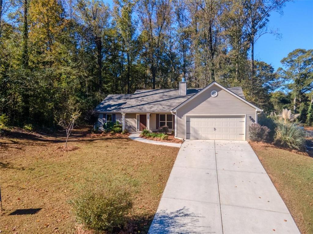 216 Falling Leaf Ln., Winder, GA 30680