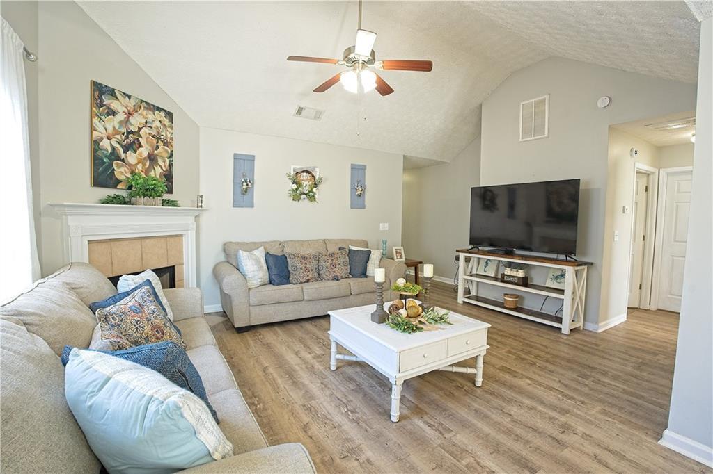 2313 Sugarleaf Tr., Hampton, GA 30228