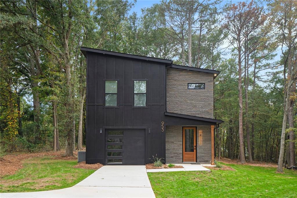 953 Remington Dr., Conyers, GA 30094