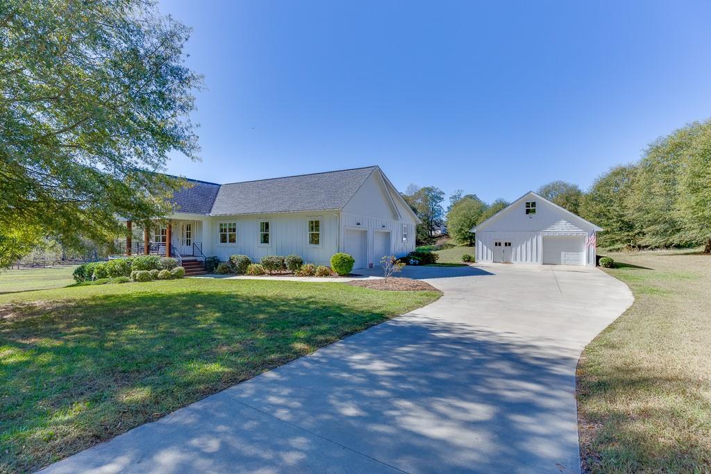 182 Farm Hill Dr., Clarkesville, GA 30523