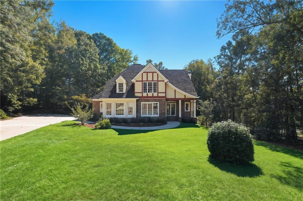 40 Joe Lee Dr., Sharpsburg, GA 30277