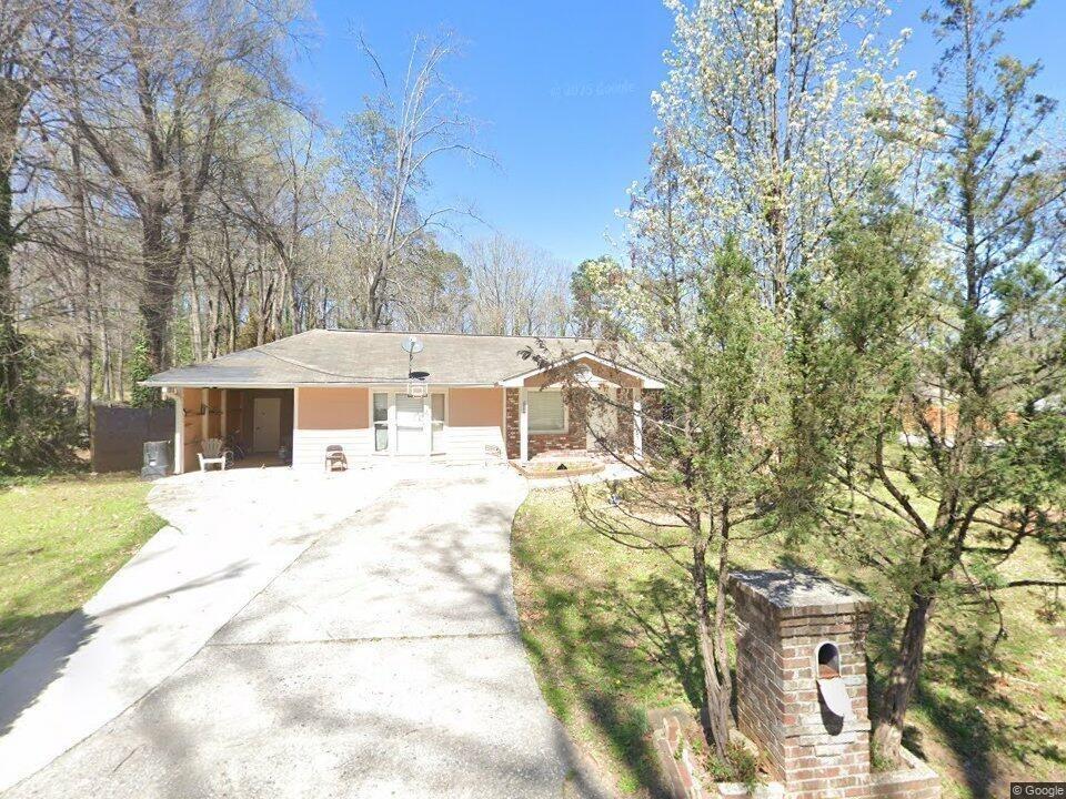 518 Shady Ln., Forest Park, GA 30297