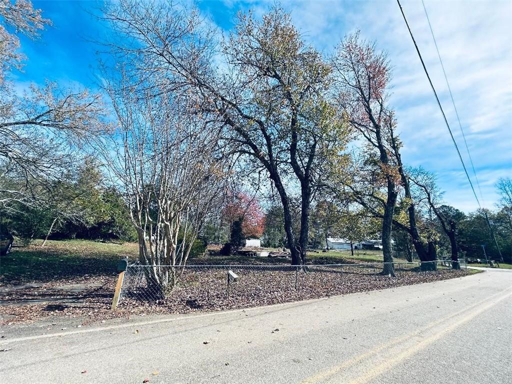 151 Bruce Rd., Dawsonville, GA 30534