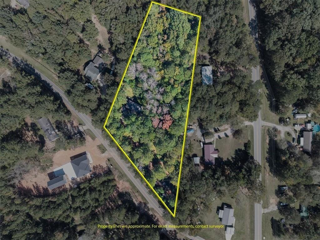 105 E Bearcreek Rd., Eatonton, GA 31024