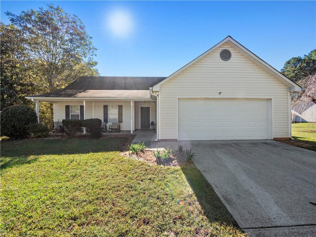 240 Skyland Dr., Loganville, GA 30052