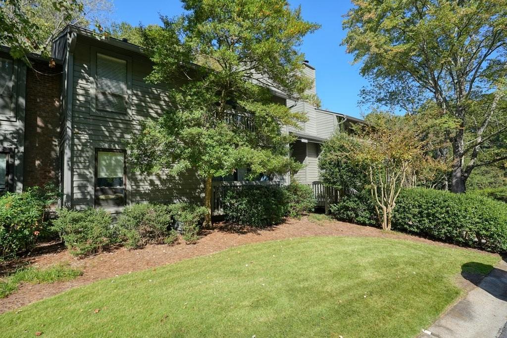 1516 Tuxworth Cir., Decatur, GA 30033