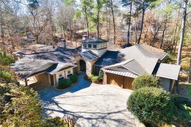 4421 Paradise Cir., Vinings, GA 30339
