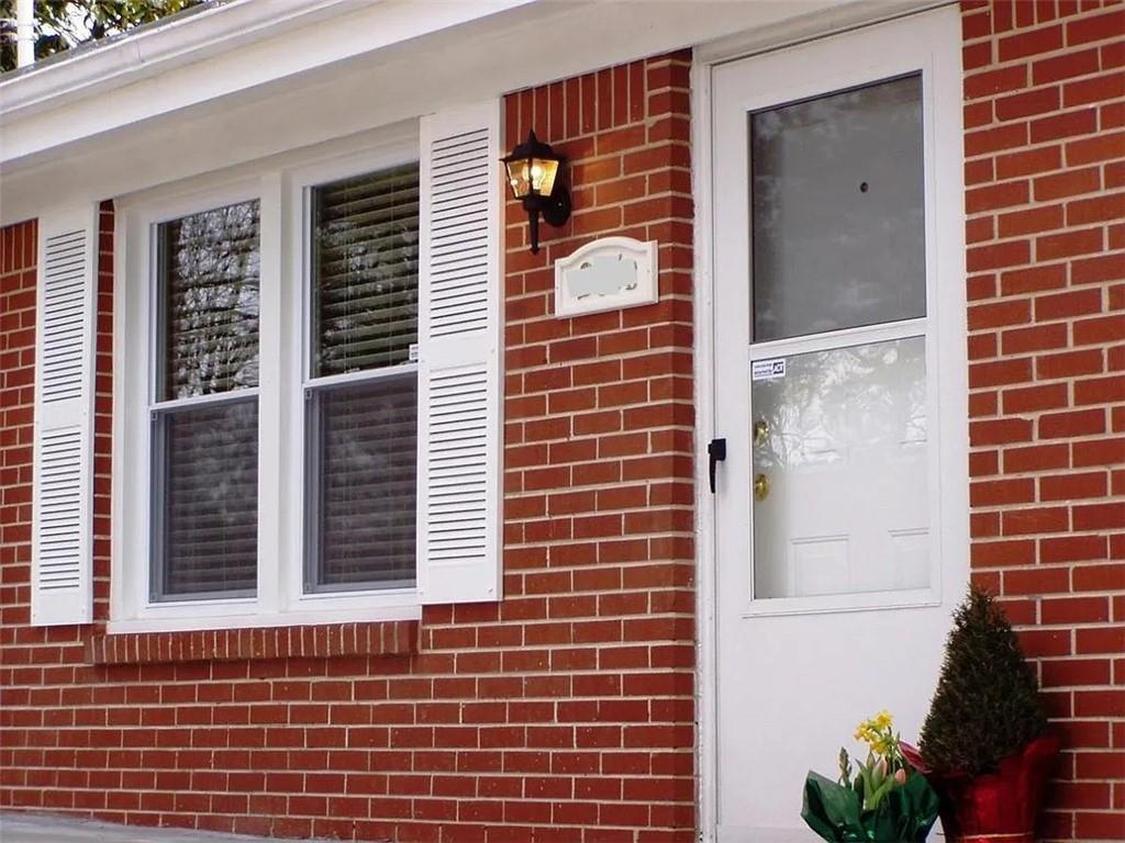 285 Lake Dr., Atlanta, GA 30340