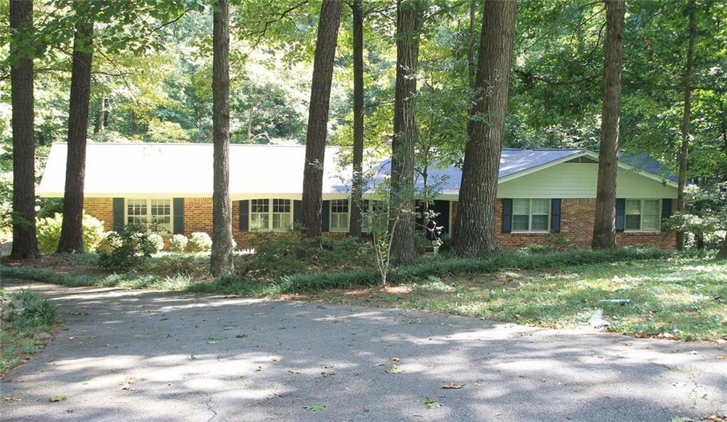 2350 Oxbow Cir., Smoke Rise, GA 30087