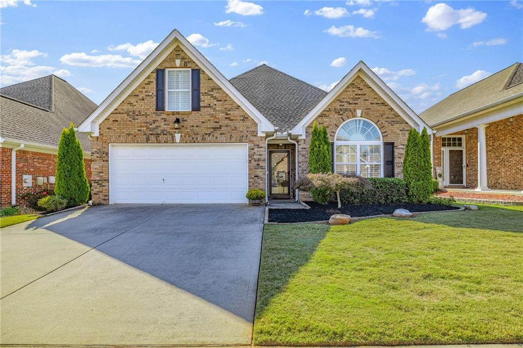704 Valley Glen Dr., Dacula, GA 30019