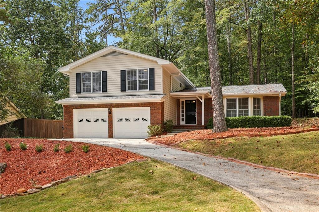 610 Trailmore Pl., Roswell, GA 30076