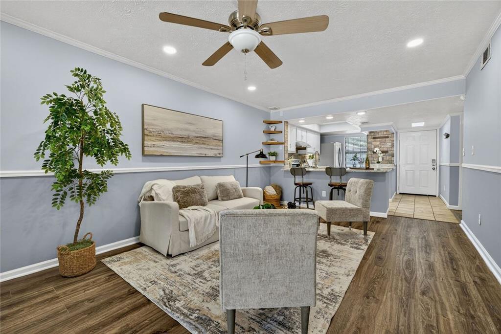 1201 New Horizon St., Powder Springs, GA 30127