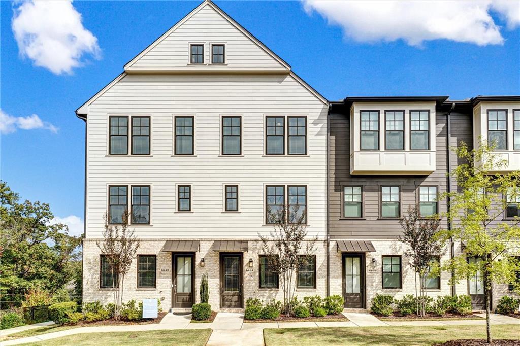 6641 Beacon Dr., Sandy Springs, GA 30328