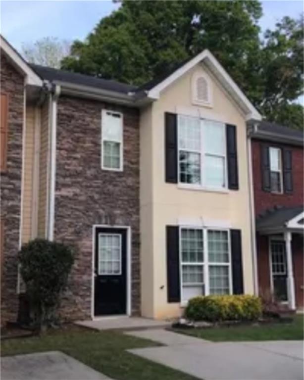 8372 Carlington Ln., Jonesboro, GA 30236