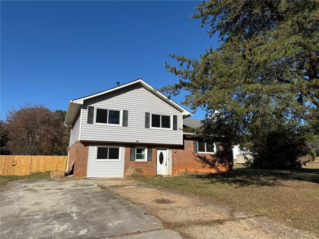 2776 Parcel Rd., Austell, GA 30106