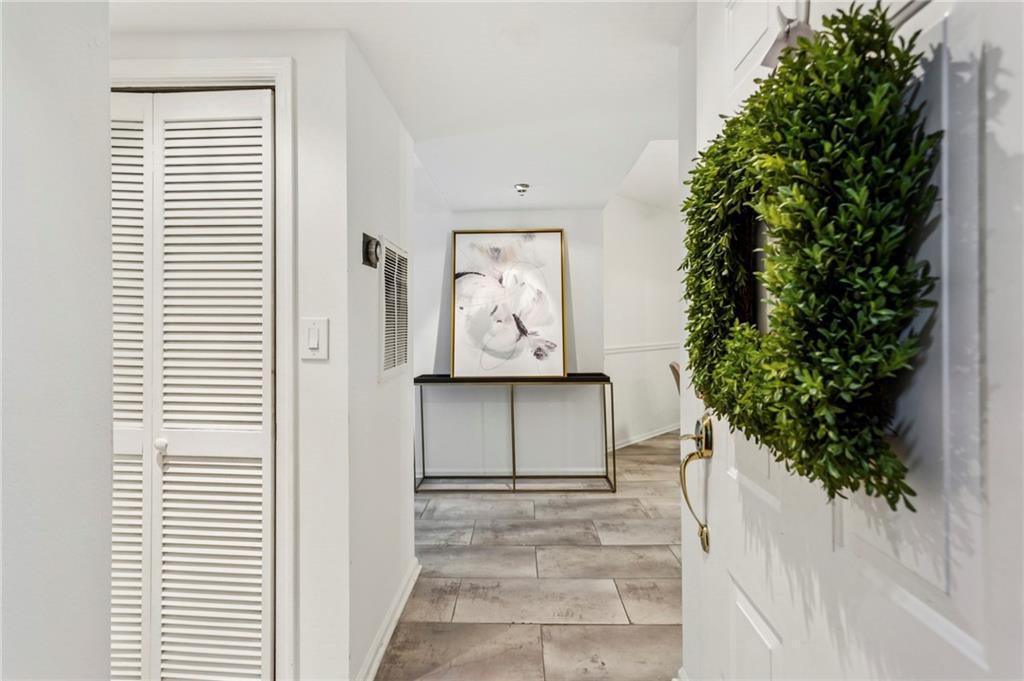 1 Biscayne Dr. #112, Atlanta, GA 30309