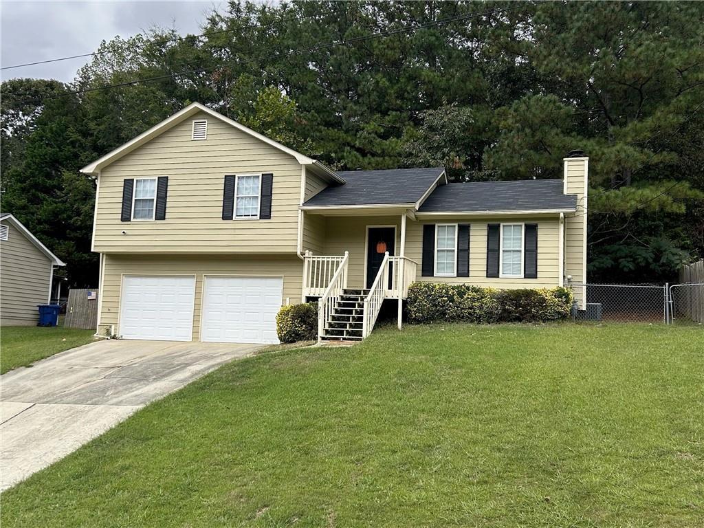 211 Hampton Dr., Dallas, GA 30132