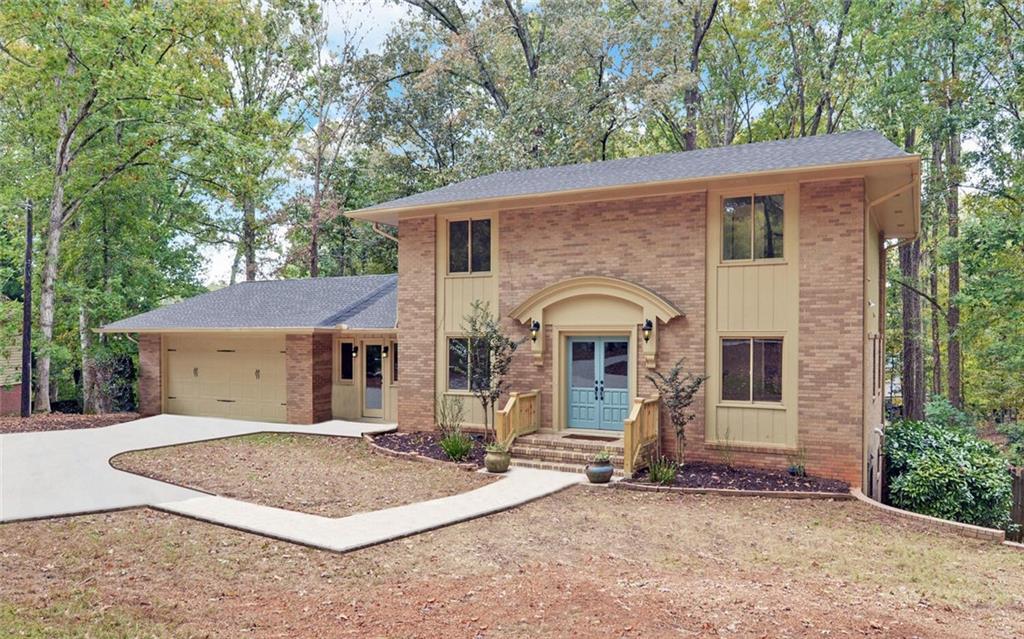 3504 Edgewood Cir., Gainesville, GA 30506