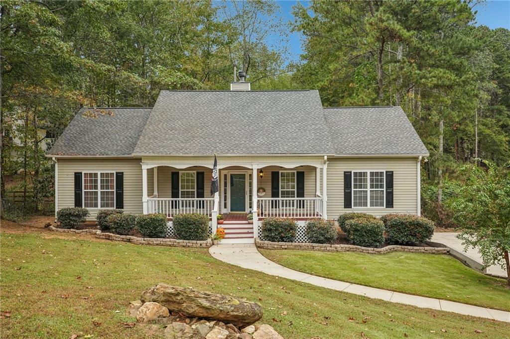 209 White Oak St., Dallas, GA 30157