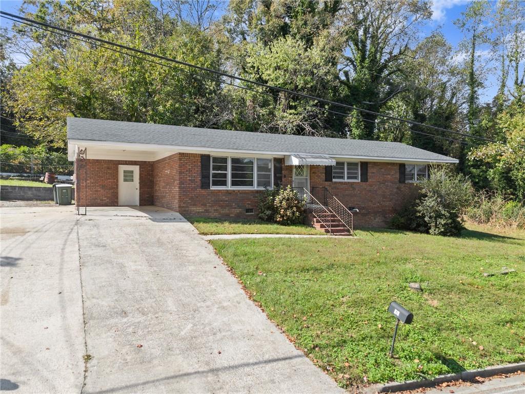 574 S Sage St., Toccoa, GA 30577