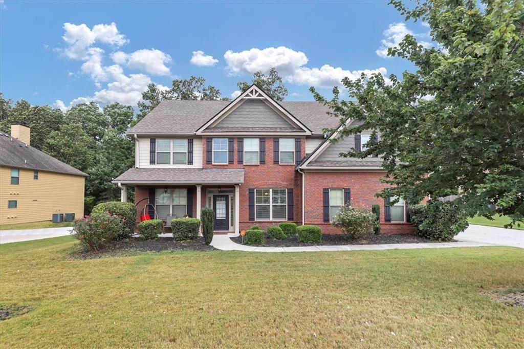 89 Oatgrass Dr., Grayson, GA 30017