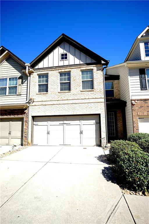 923 Spicy Oak Dr., Lawrenceville, GA 30044