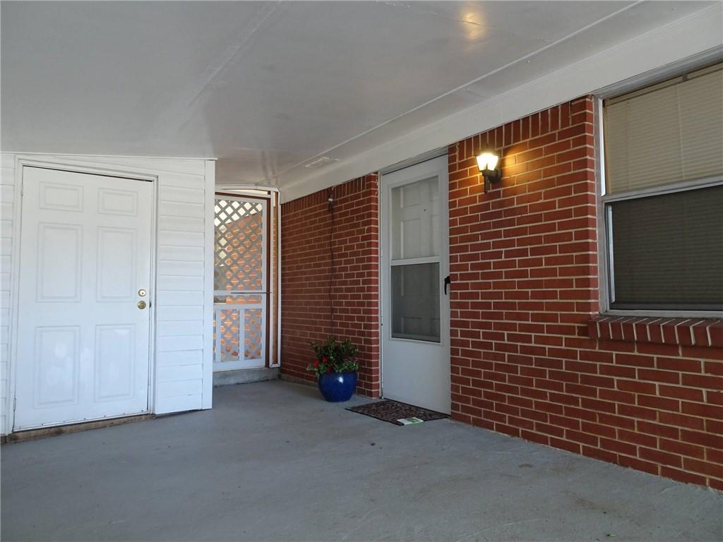 283 Lake Dr., Atlanta, GA 30340