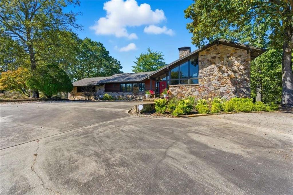 1509 High Point Rd., Bowdon, GA 30108