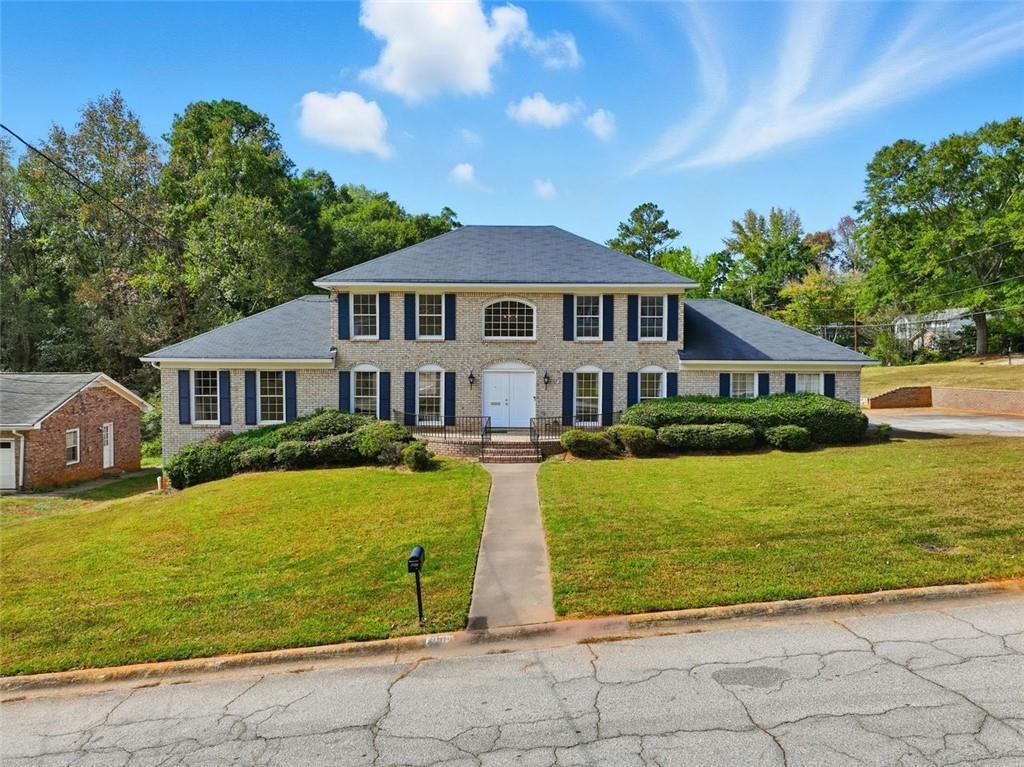 4205 Autumn Hill Dr., Stone Mountain, GA 30083