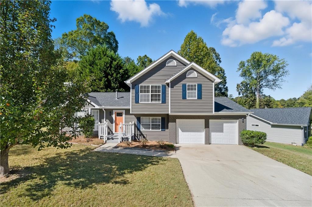 2120 Briar Glen Ln., Atlanta, GA 30331