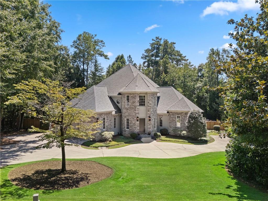 5027 Green Pine Dr., Atlanta, GA 30342