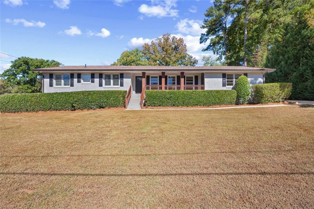 2110 Plum Ln., Austell, GA 30106