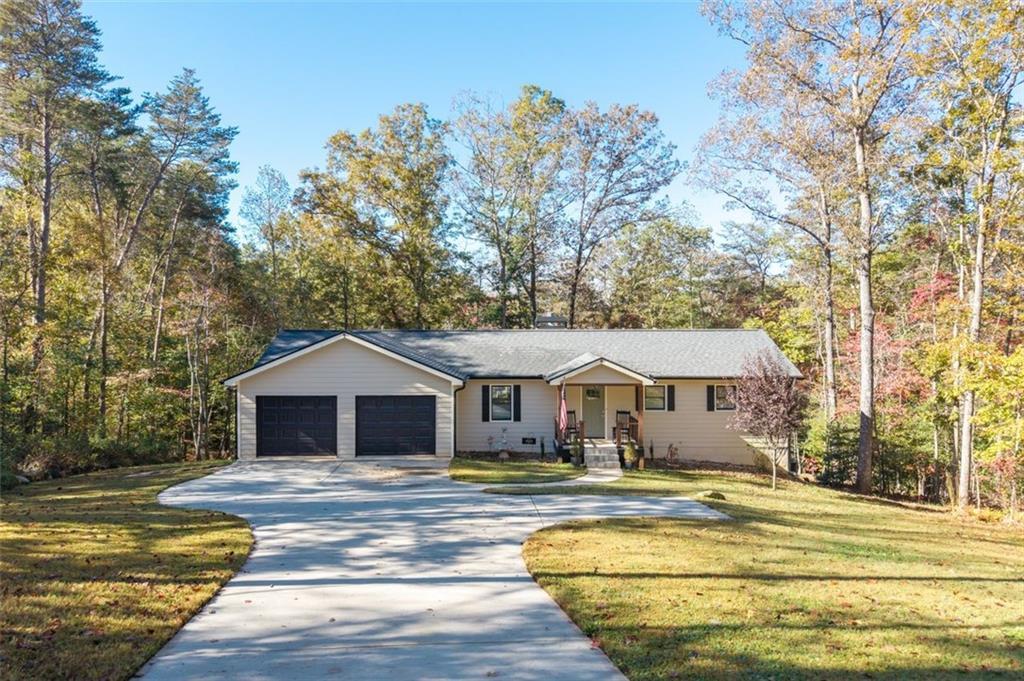 128 Young Deer Dr., Dahlonega, GA 30533