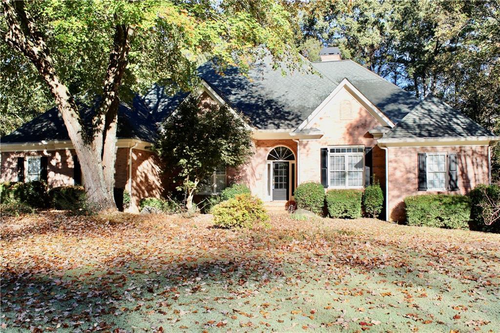305 Rhodes Chase Ct., Alpharetta, GA 30004