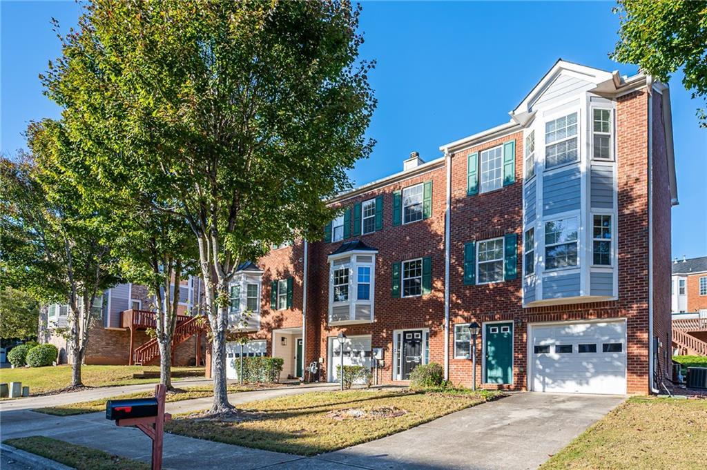 2123 Mill Garden Run, Buford, GA 30519