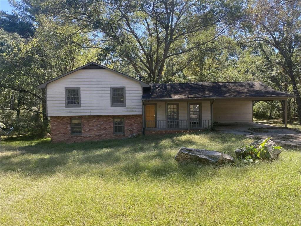 1460 Winchester Tr., Riverdale, GA 30296