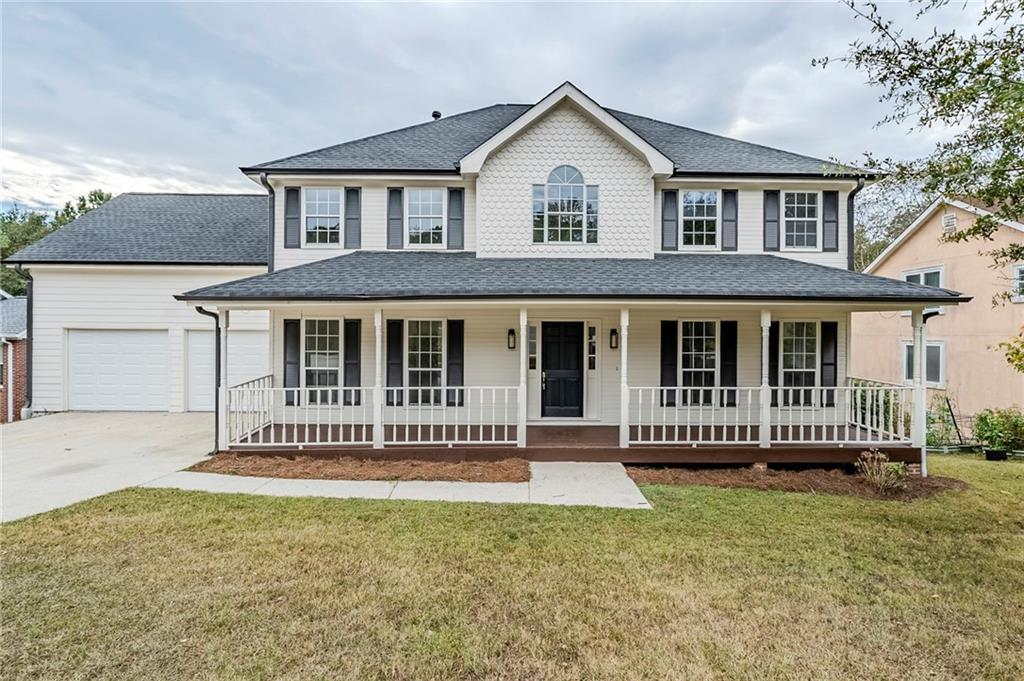 5696 Glandor Dr., Mableton, GA 30126