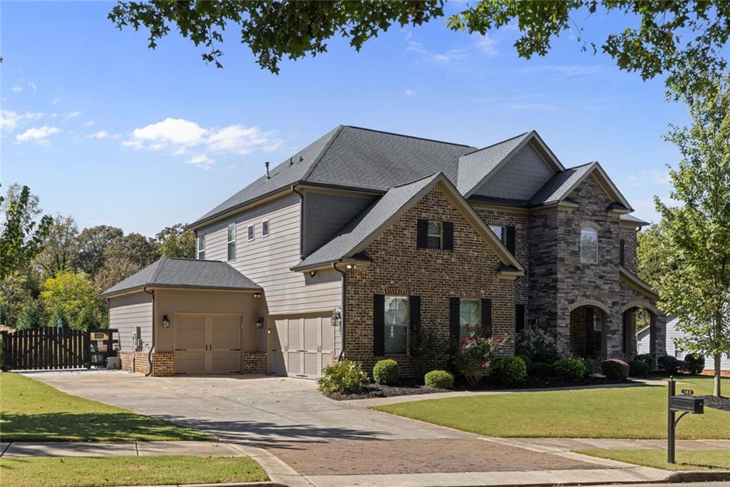 102 Carmichael Dr., Canton, GA 30115