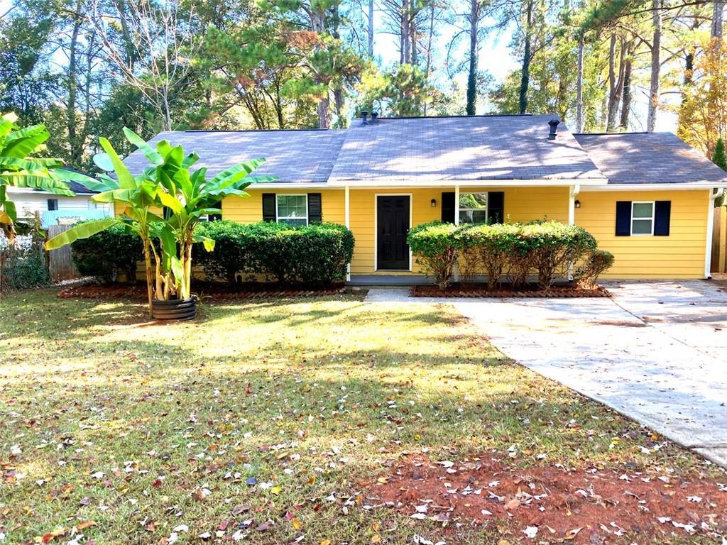 6366 Ascot Ln., Riverdale, GA 30296